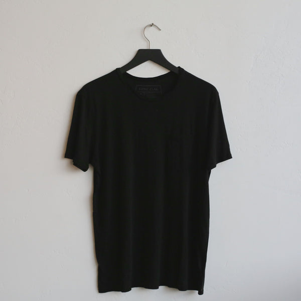 Basic Pocket True Black